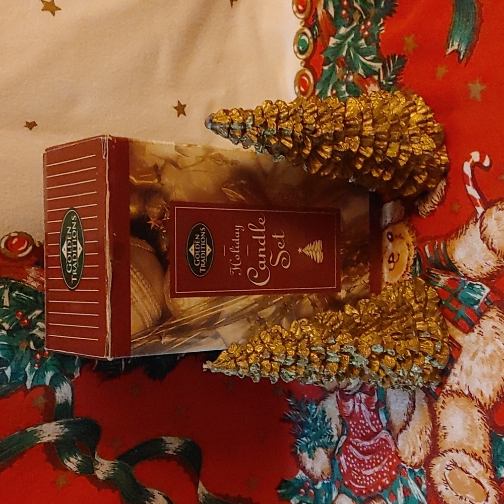 Golden Traditions Candle Set